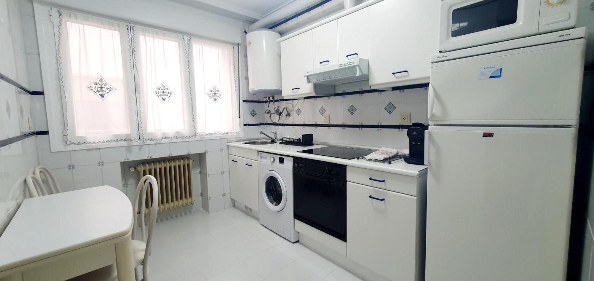 Apartamento Oviedo Proximo Inst Oftalmologico Fdez-Vega Exteriör bild