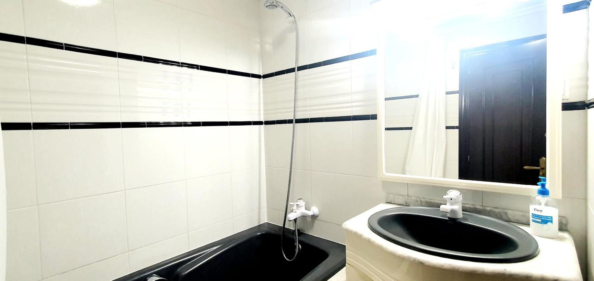 Apartamento Oviedo Proximo Inst Oftalmologico Fdez-Vega Exteriör bild