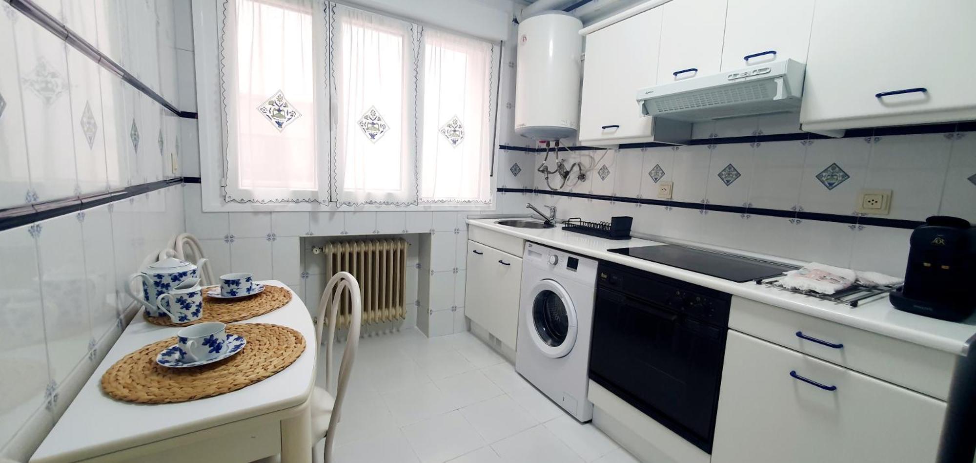 Apartamento Oviedo Proximo Inst Oftalmologico Fdez-Vega Exteriör bild